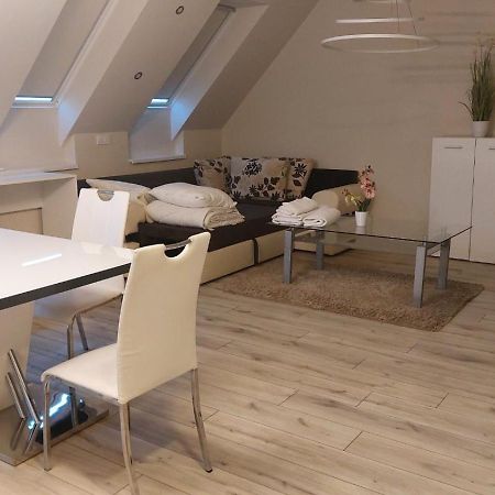 Hajnal Apartman Διαμέρισμα Σέγκεντ Εξωτερικό φωτογραφία