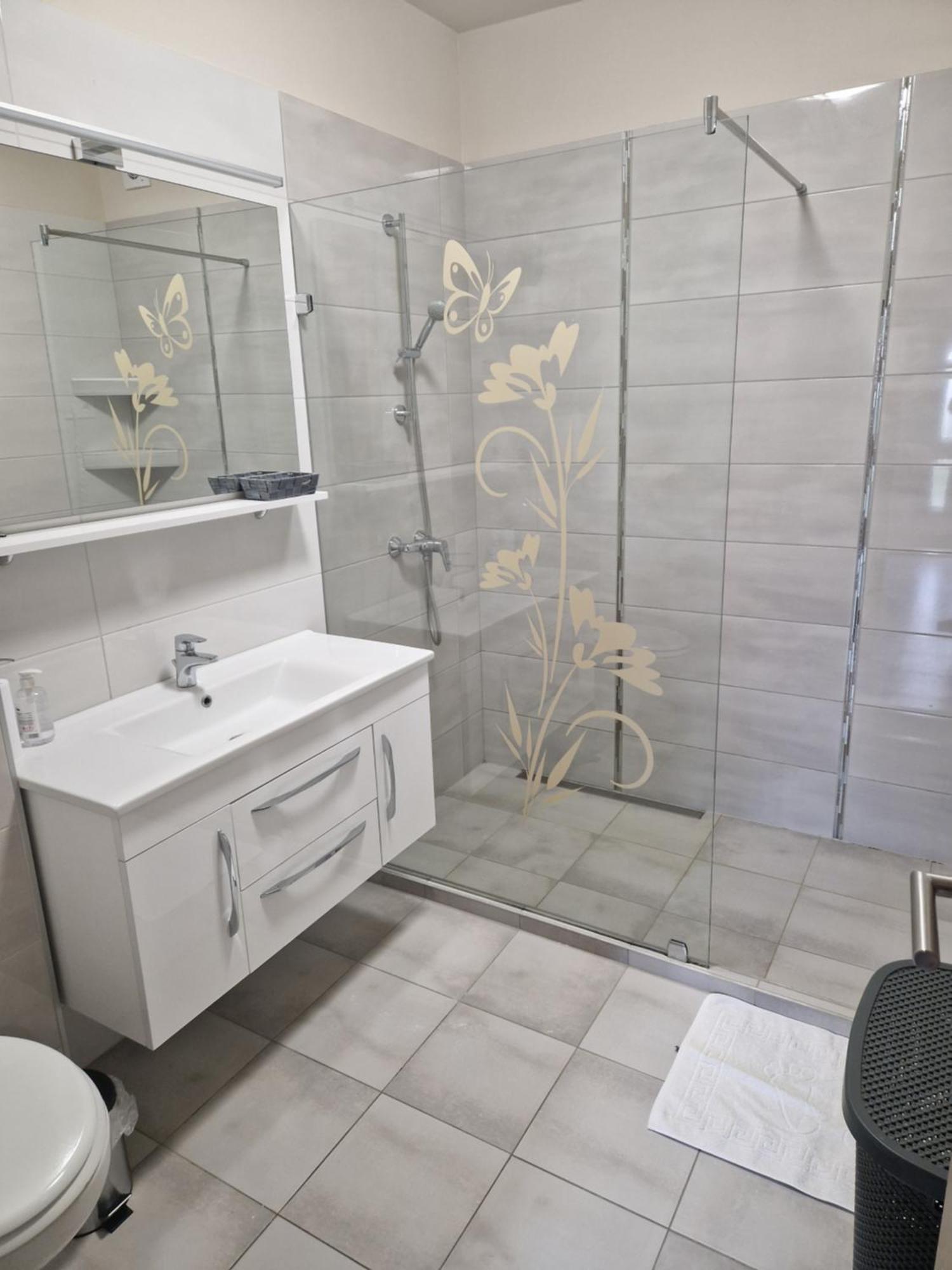 Hajnal Apartman Διαμέρισμα Σέγκεντ Δωμάτιο φωτογραφία